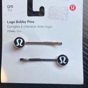 lululemon athletica Black and Silver‎ Logo Bobby Pins